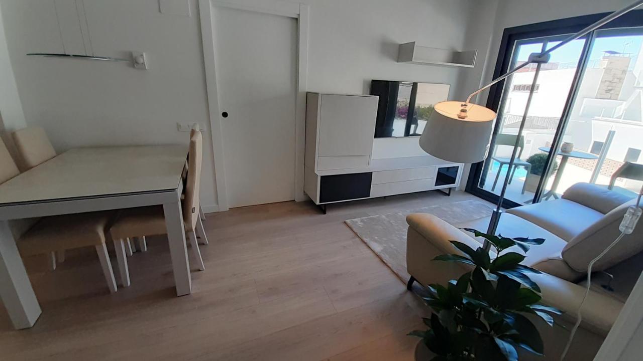 New Beside Sitges With Pool Beside Beach Виланова-и-ла-Желтру Екстериор снимка