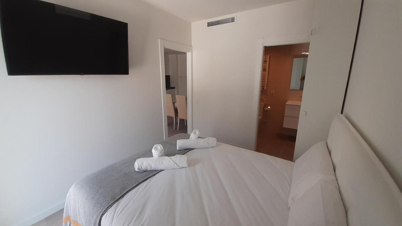 New Beside Sitges With Pool Beside Beach Виланова-и-ла-Желтру Екстериор снимка