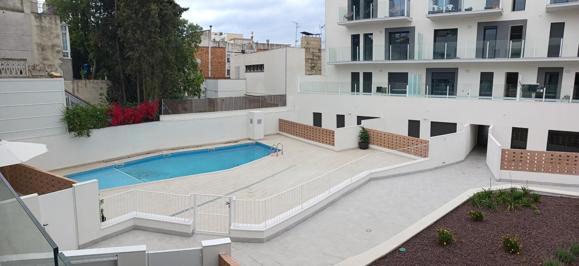 New Beside Sitges With Pool Beside Beach Виланова-и-ла-Желтру Екстериор снимка